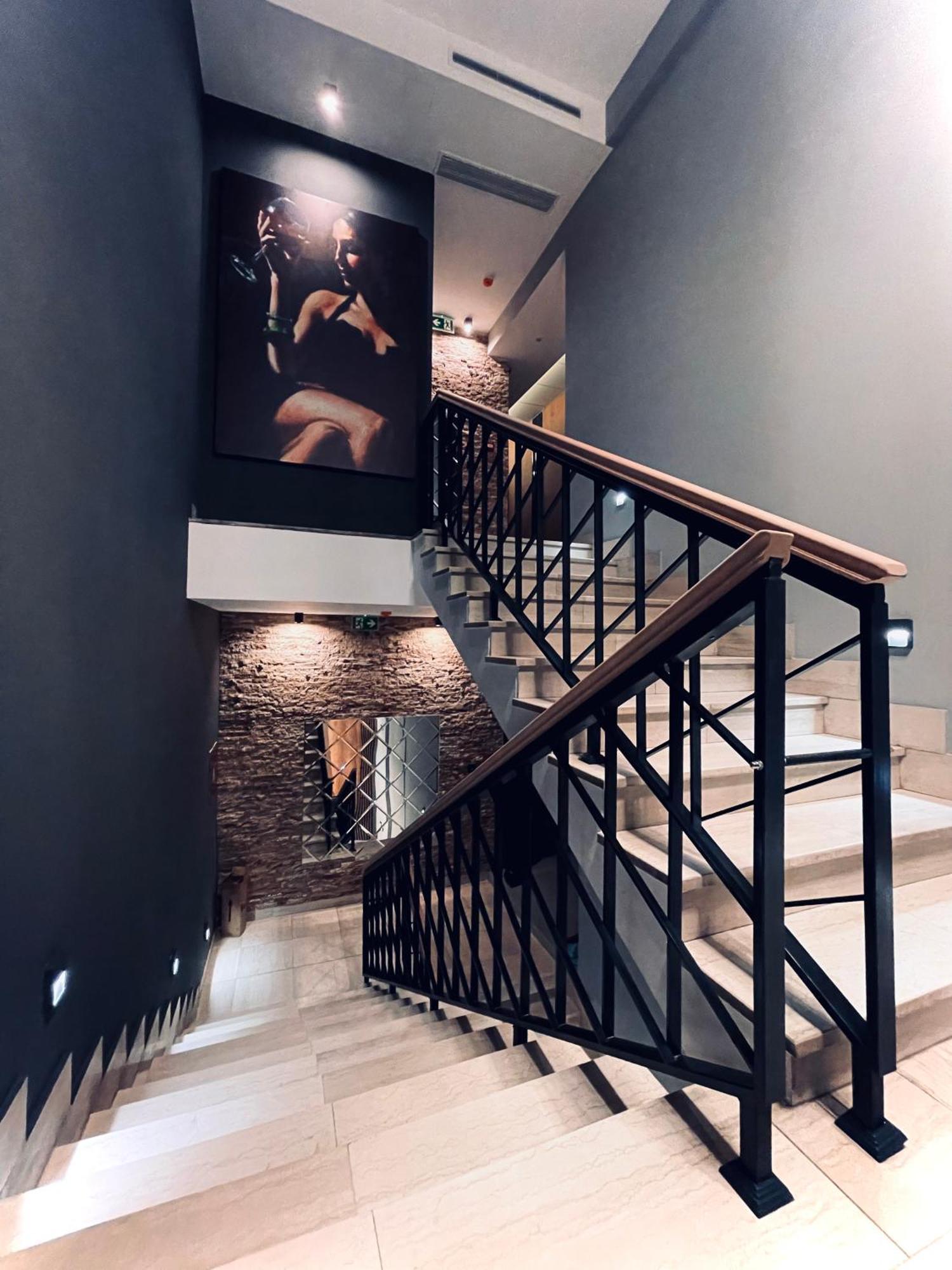 Mozaik Apartments & Spa - Modern 4-Star Apartments With Exclusive Private Spa Wellness In The City Center - Sauna, Jacuzzi, Turkish Bath - Free Parking, Wi-Fi - Rooms & Apartments Ćuprija エクステリア 写真