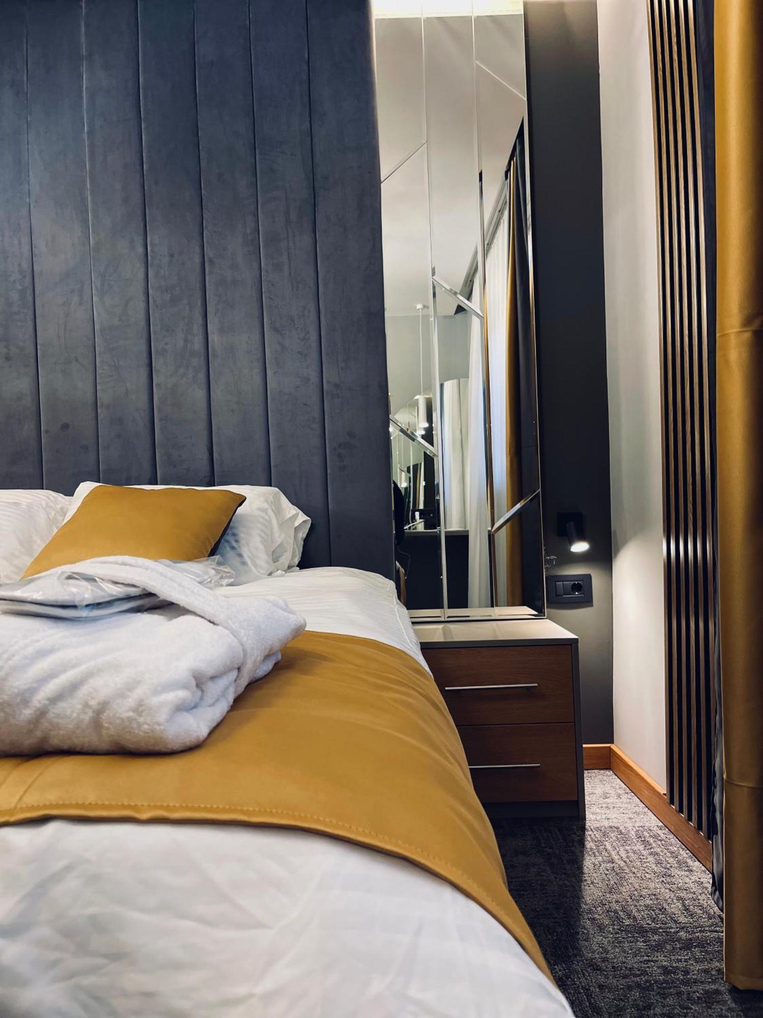 Mozaik Apartments & Spa - Modern 4-Star Apartments With Exclusive Private Spa Wellness In The City Center - Sauna, Jacuzzi, Turkish Bath - Free Parking, Wi-Fi - Rooms & Apartments Ćuprija エクステリア 写真