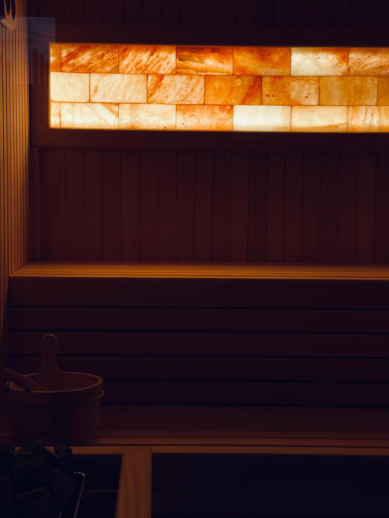 Mozaik Apartments & Spa - Modern 4-Star Apartments With Exclusive Private Spa Wellness In The City Center - Sauna, Jacuzzi, Turkish Bath - Free Parking, Wi-Fi - Rooms & Apartments Ćuprija エクステリア 写真