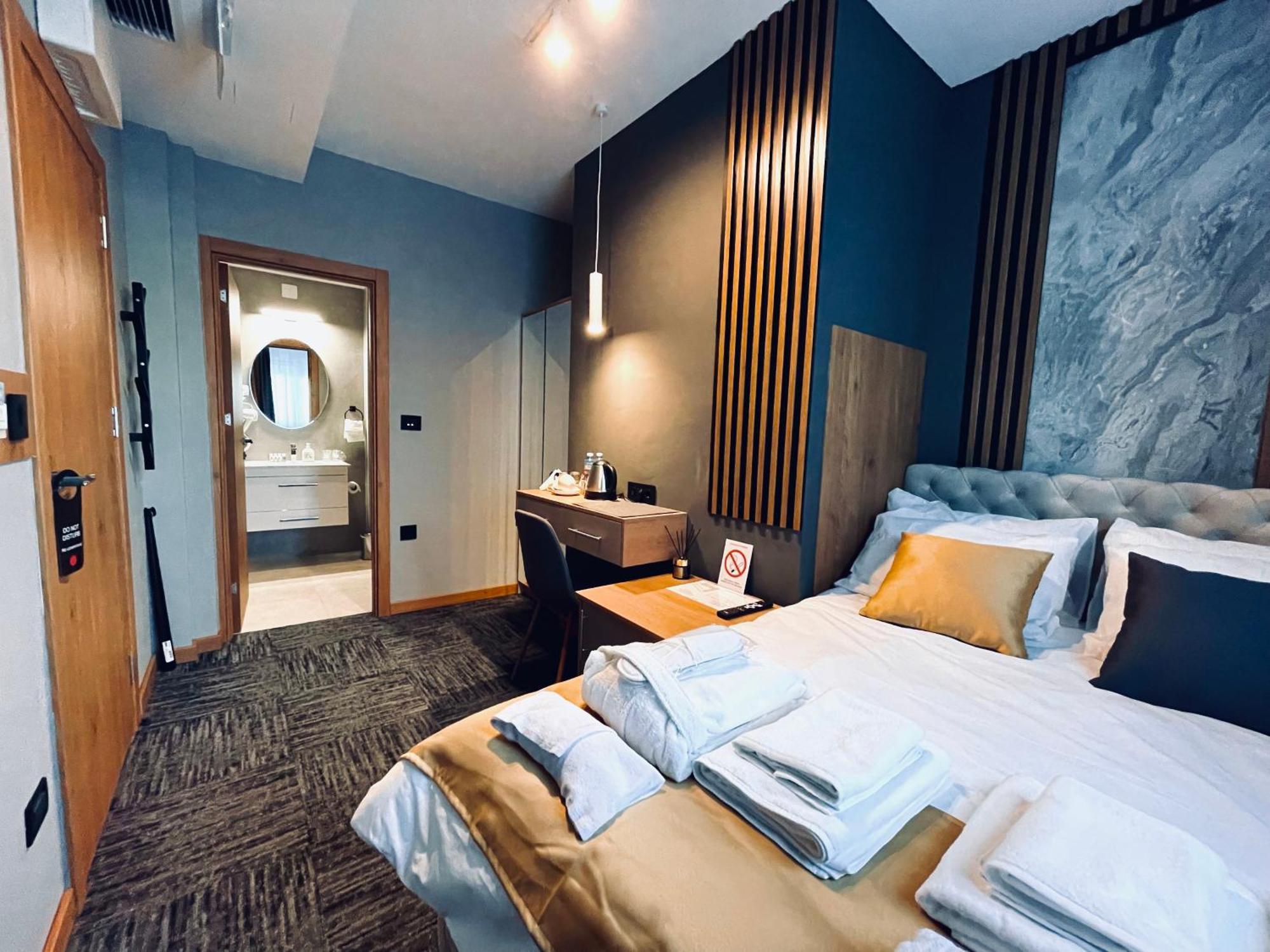 Mozaik Apartments & Spa - Modern 4-Star Apartments With Exclusive Private Spa Wellness In The City Center - Sauna, Jacuzzi, Turkish Bath - Free Parking, Wi-Fi - Rooms & Apartments Ćuprija エクステリア 写真